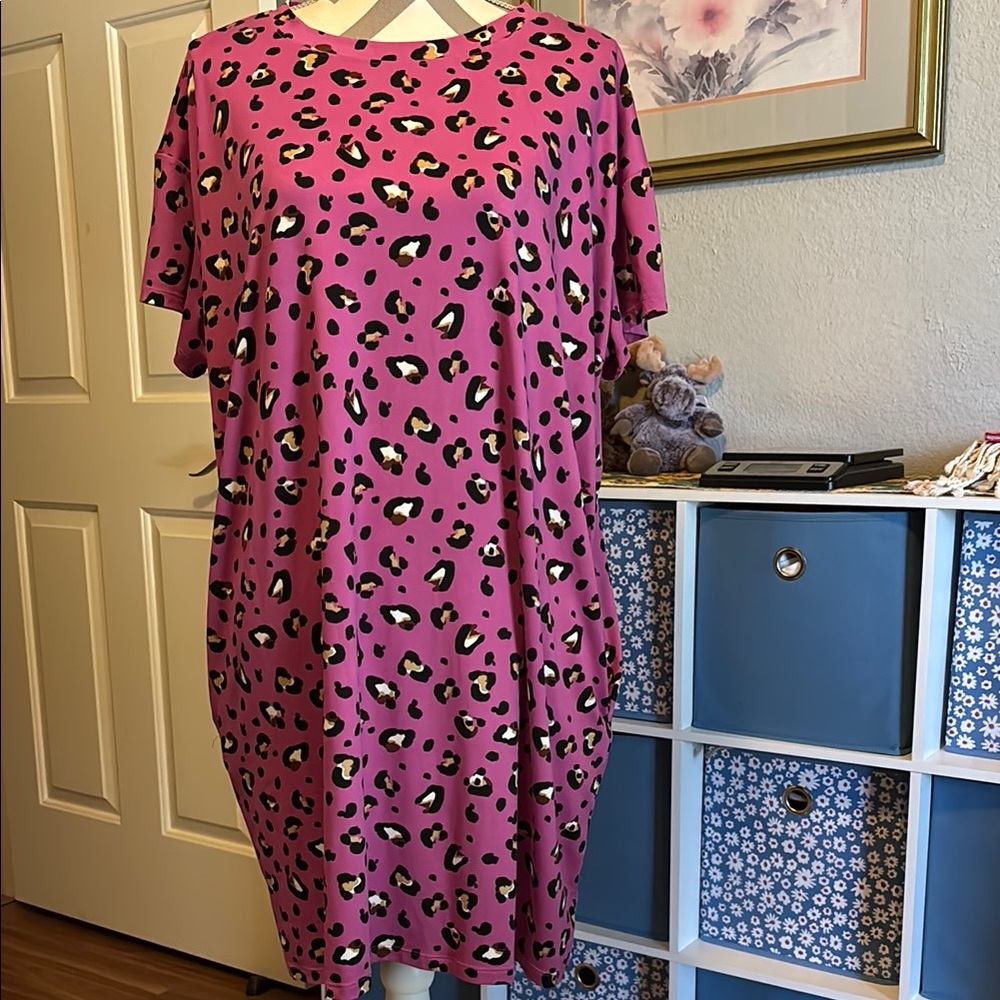 Joyspun Pink and Black Leopard Dress